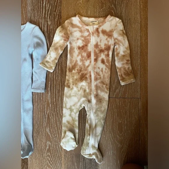 Spearmint love tie dye and blue waffle organic cotton sleeper NWOT! - Picture 5 of 8